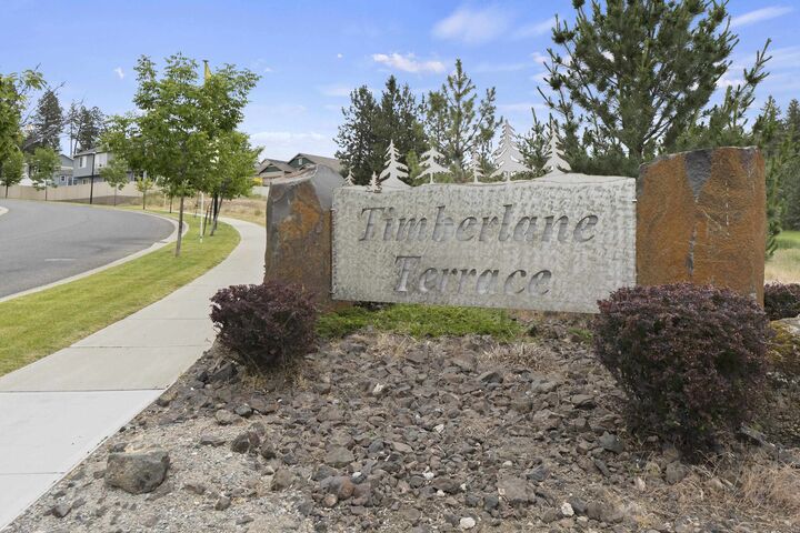 Property Photo: 2820 S Sonora Dr WA 99037