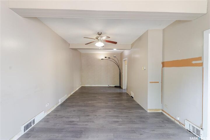 Property Photo:  946 Stadacona Street W  SK S6H 2A8 