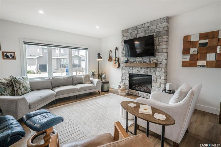 Property Photo: 518 Hamm Crescent SK S7V 0Z2