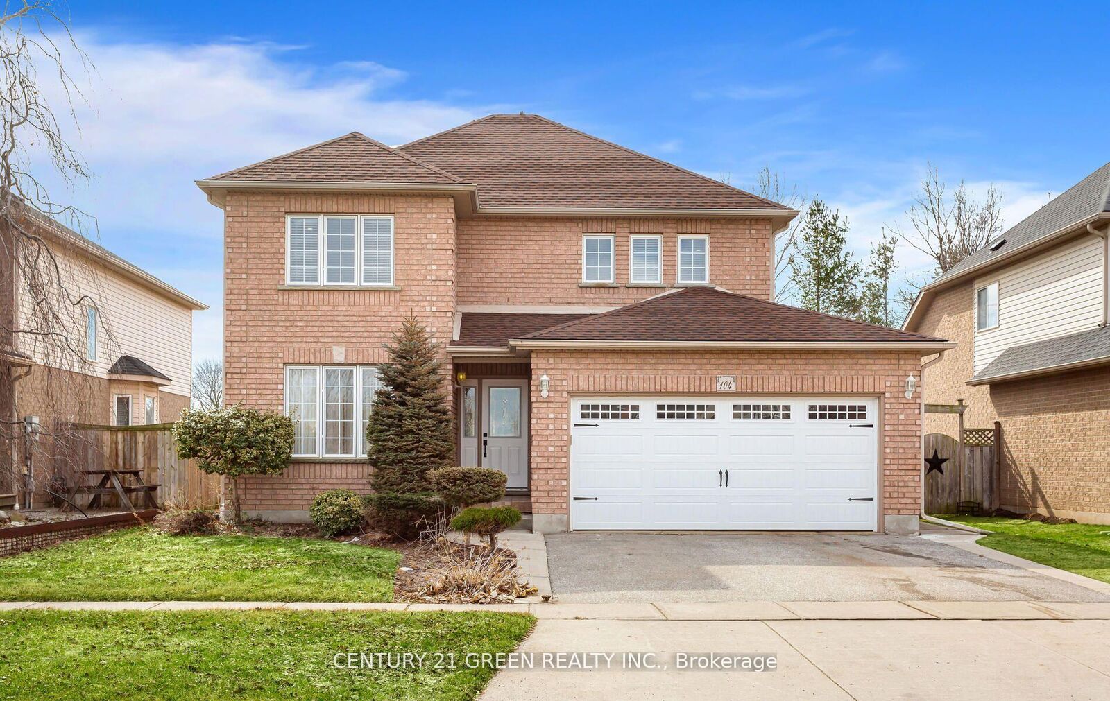 Photo de la propriété:  104 Lilywood Drive  ON N1P 1H1 
