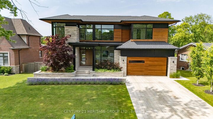 52 Norman Drive  King ON L7B 1J2 photo