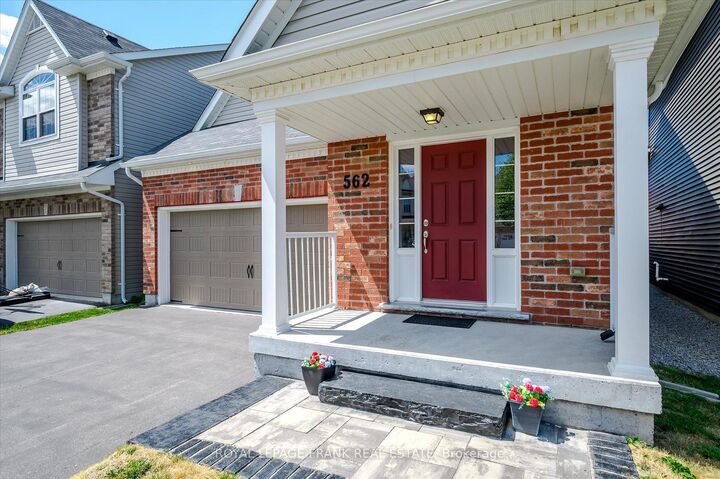 Property Photo: 562 Grange Way ON K9H 0G5