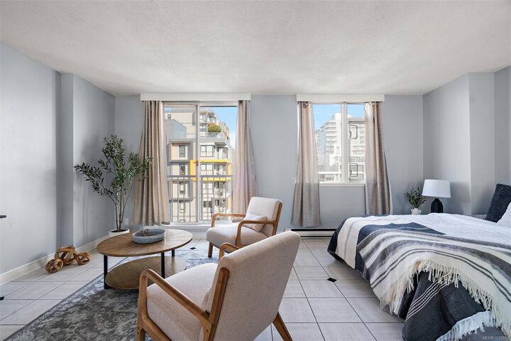 Property Photo:  835 View St 1009  BC V8W 3W8 