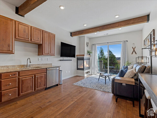 Property Photo: 6169 Park Ln 44 UT 84098