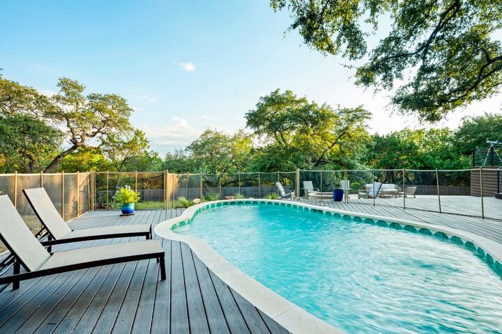 Property Photo: 6301 Mountain Park Cove TX 78731