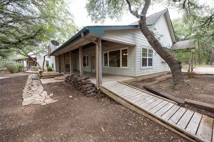 Property Photo:  105 Ridge Oak Drive  TX 78676 
