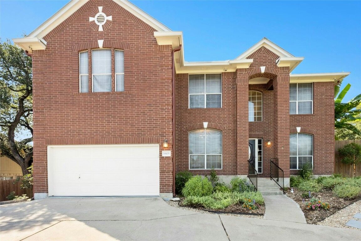 Property Photo:  6805 Breezy Pass  TX 78749 