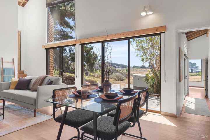Property Photo:  27 Navigators Reach  CA 95497 