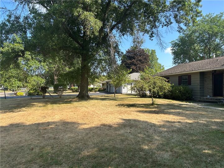 Property Photo:  33 Suburban Drive  NY 14903 