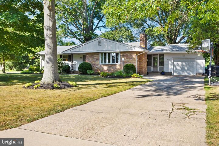 415 Ellisdale Road  Chesterfield NJ 08515 photo