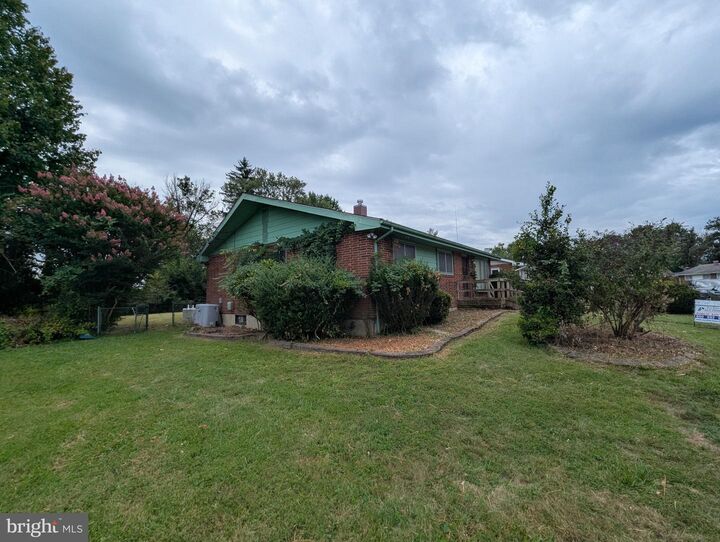 Property Photo:  3709 Fieldstone Road  MD 21133