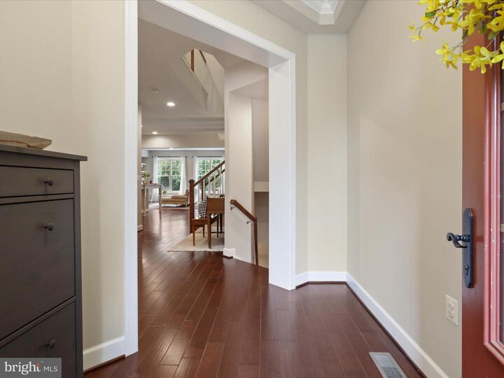 Property Photo:  42578 Dreamweaver Drive  VA 20148 