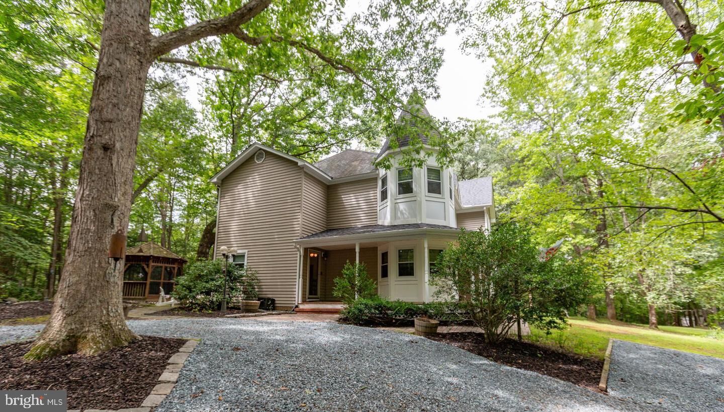 Property Photo:  66 Estate Row  VA 22554 