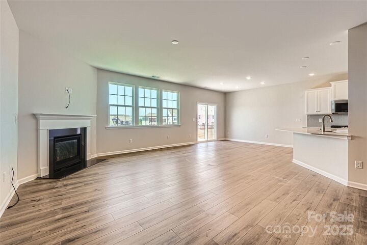 Property Photo: 1043 Lookout Shoals Drive SC 29715