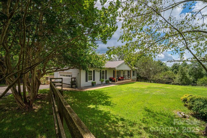 Property Photo:  117 Remington Drive  NC 28086 