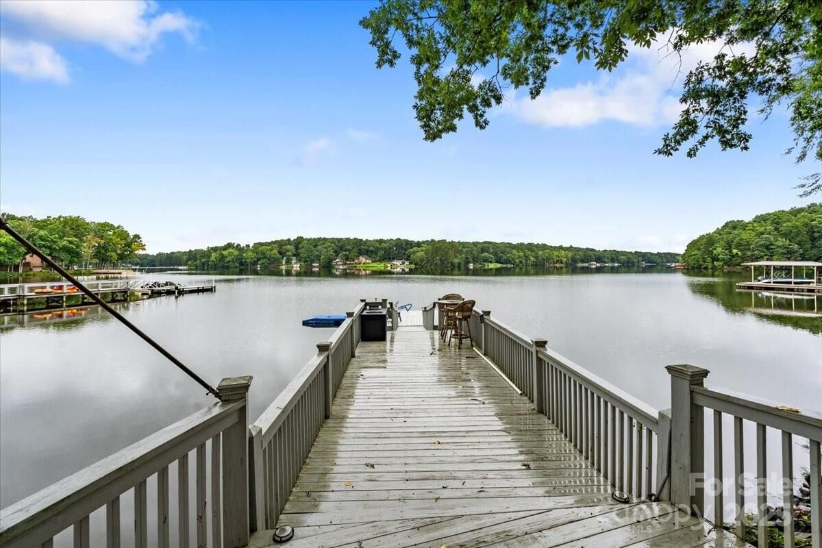 Property Photo:  303 Potters Landing  NC 27239 