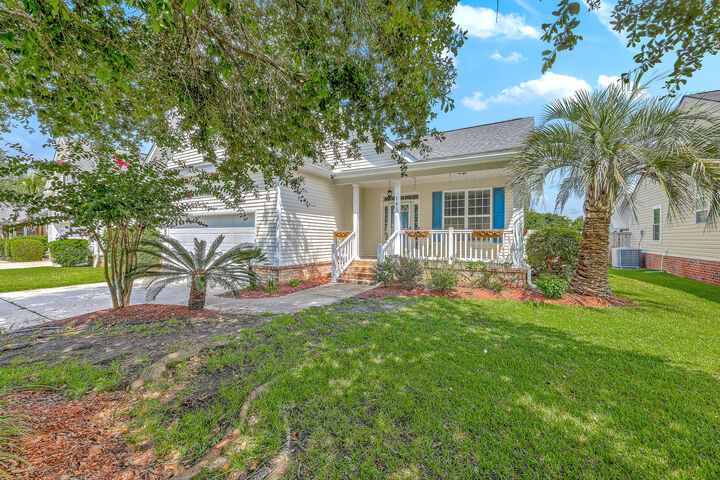 Property Photo:  141 Antebellum Way  SC 29483 