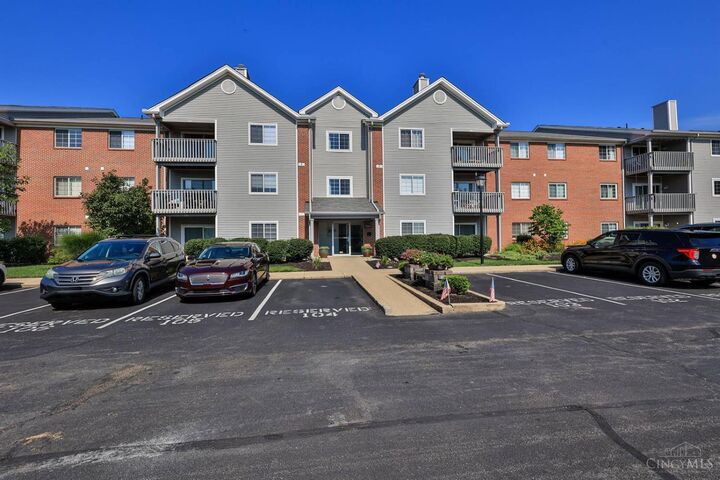 Property Photo:  7343 Ridgepoint Drive  OH 45230 