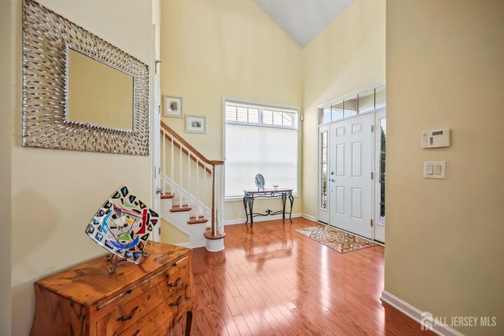 Property Photo:  20 Draw Bridge Drive  NJ 08831 
