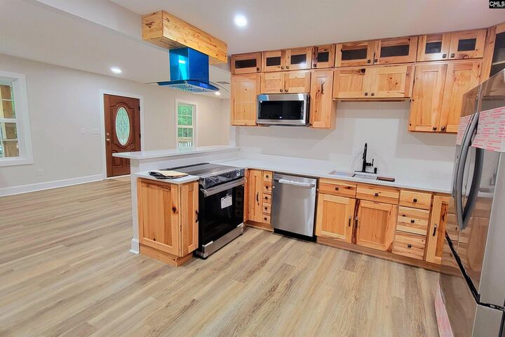 Property Photo: 1740 Southbound SC 29160