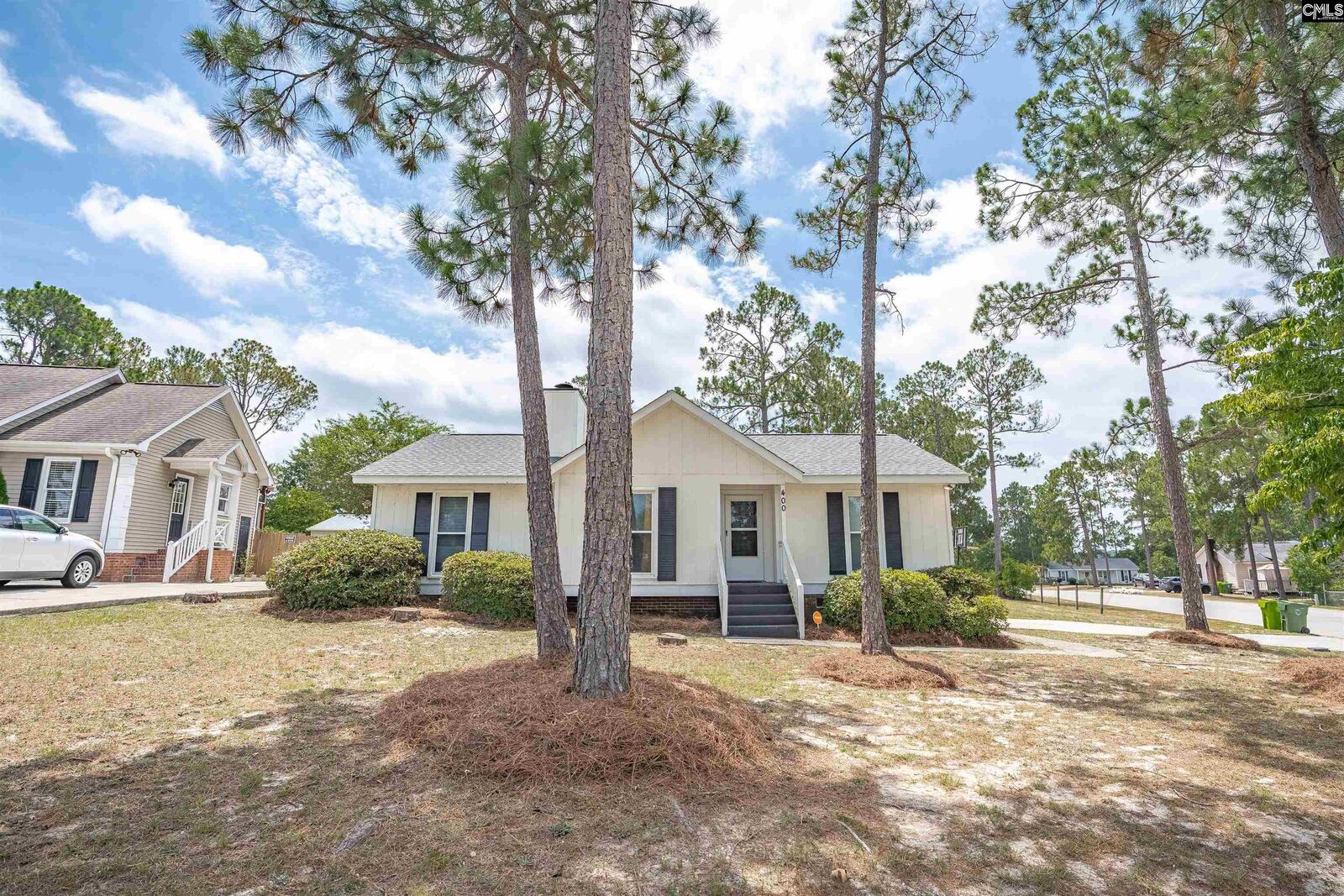 Property Photo: 400 Ferncliffe SC 29045-8746