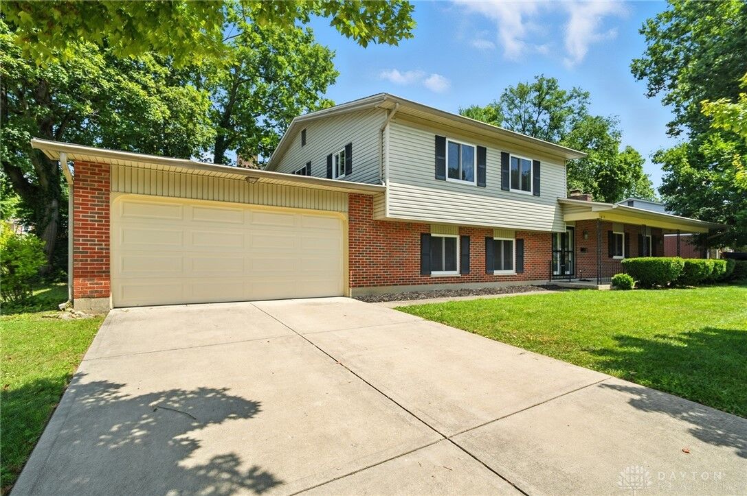 Property Photo:  836 Cascade Drive  OH 45431 