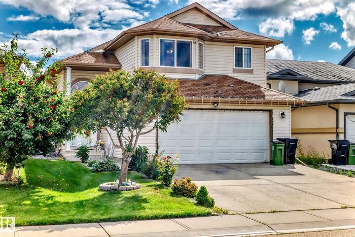 Photo de la propriété: 3331 26 Street NW AB T6T 1Z4