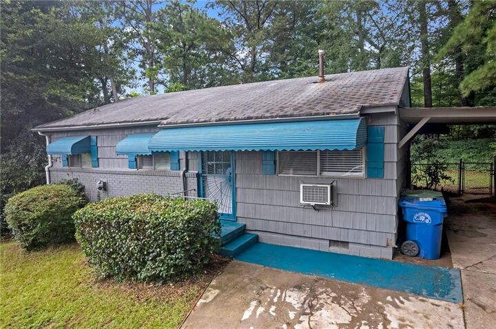 Property Photo: 2223 Ajax Drive NW GA 30318