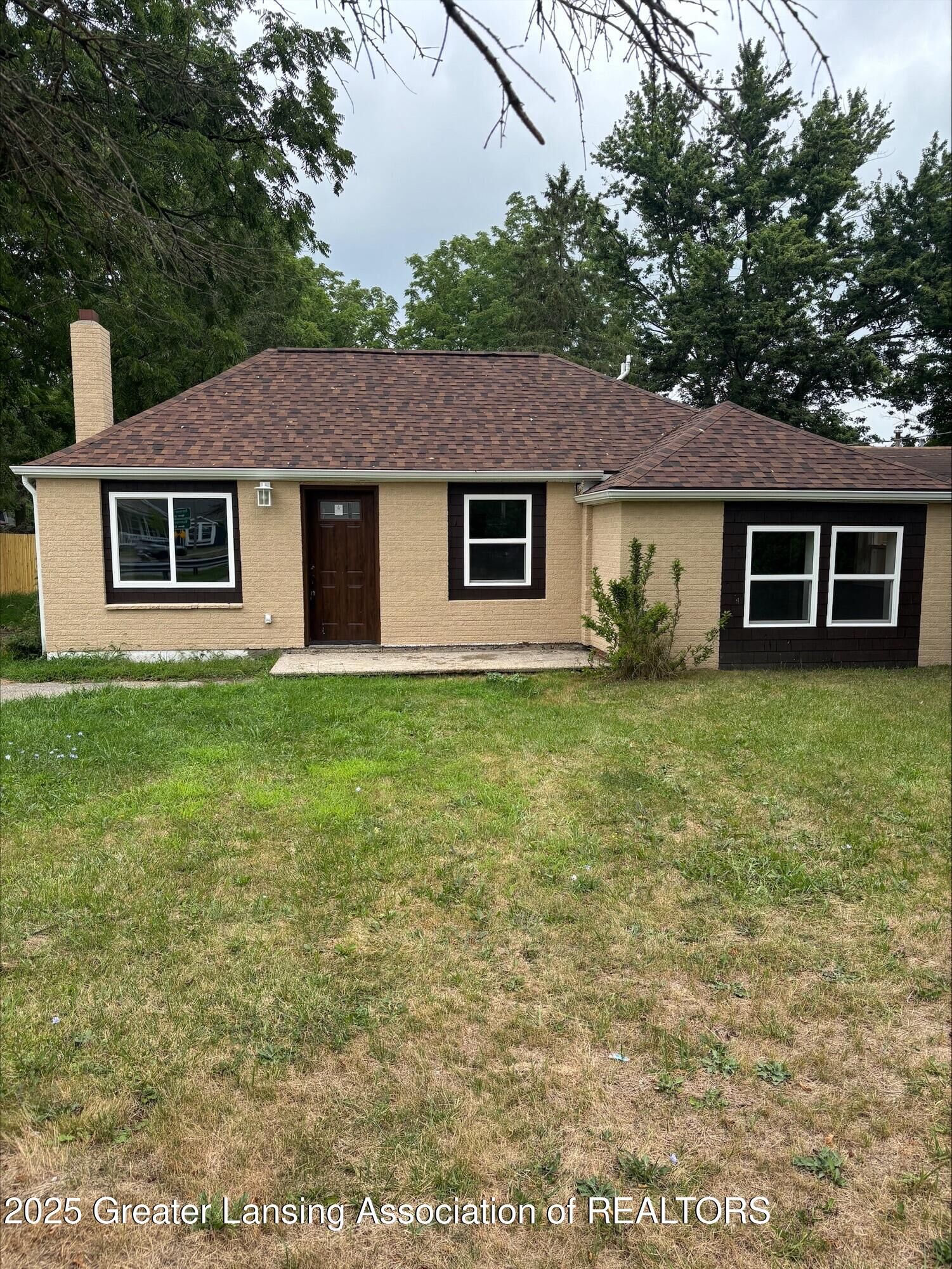 Property Photo:  720 Sawyer Road  MI 48911 