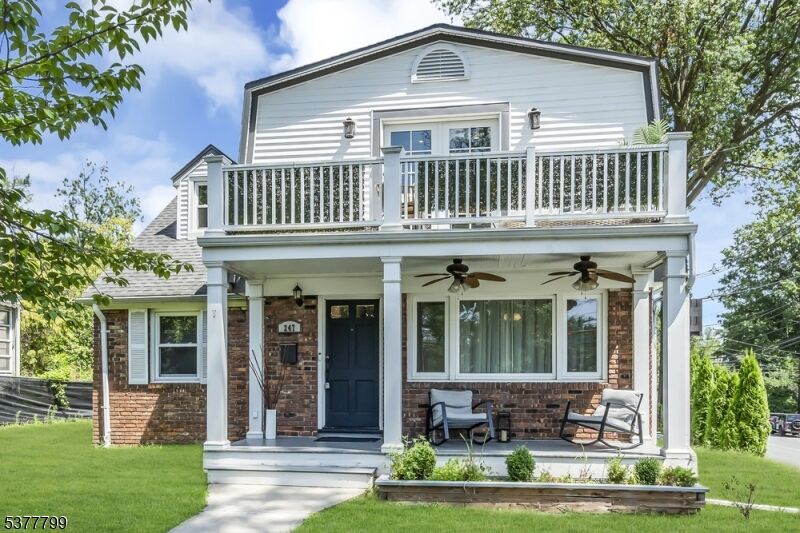 Property Photo:  247 Walnut Ave  NJ 07016 