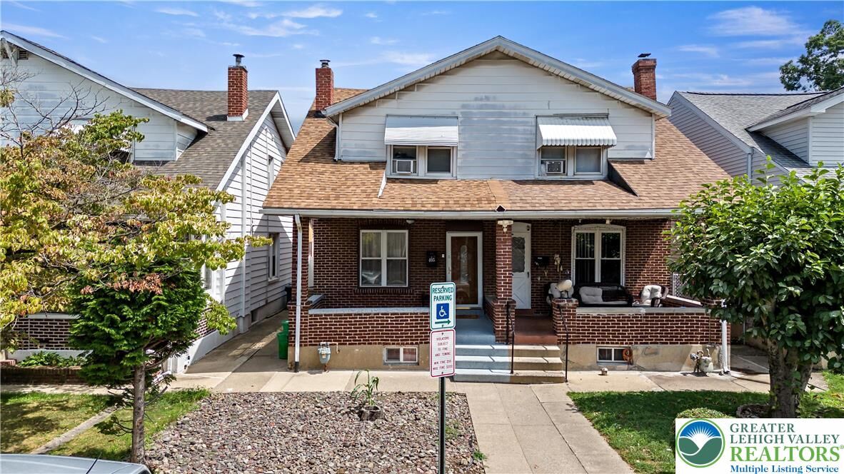 Property Photo: 405 N Halstead Street PA 18109