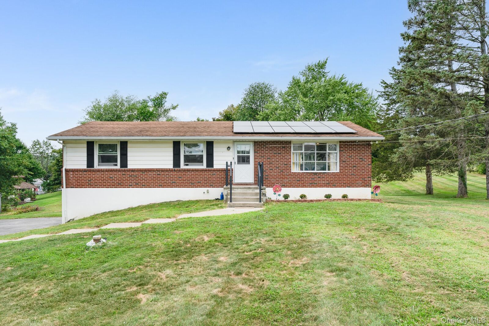 Property Photo:  177 Highland Avenue  NY 12542 