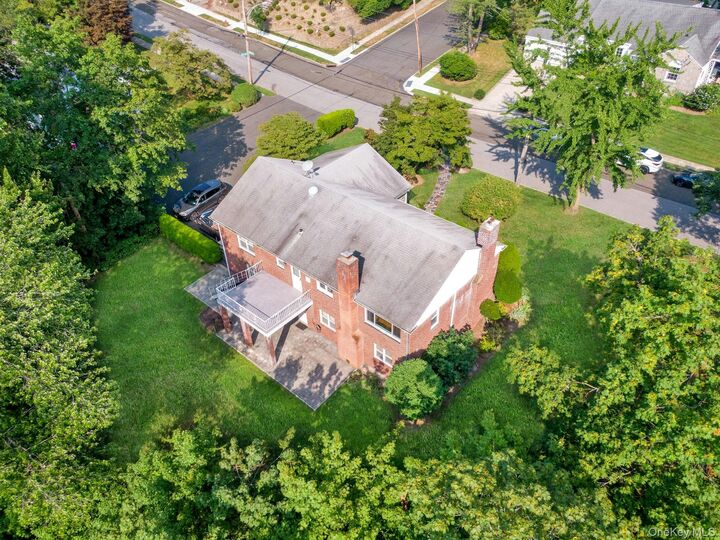 Property Photo:  149 Longvue Terrace  NY 10710 
