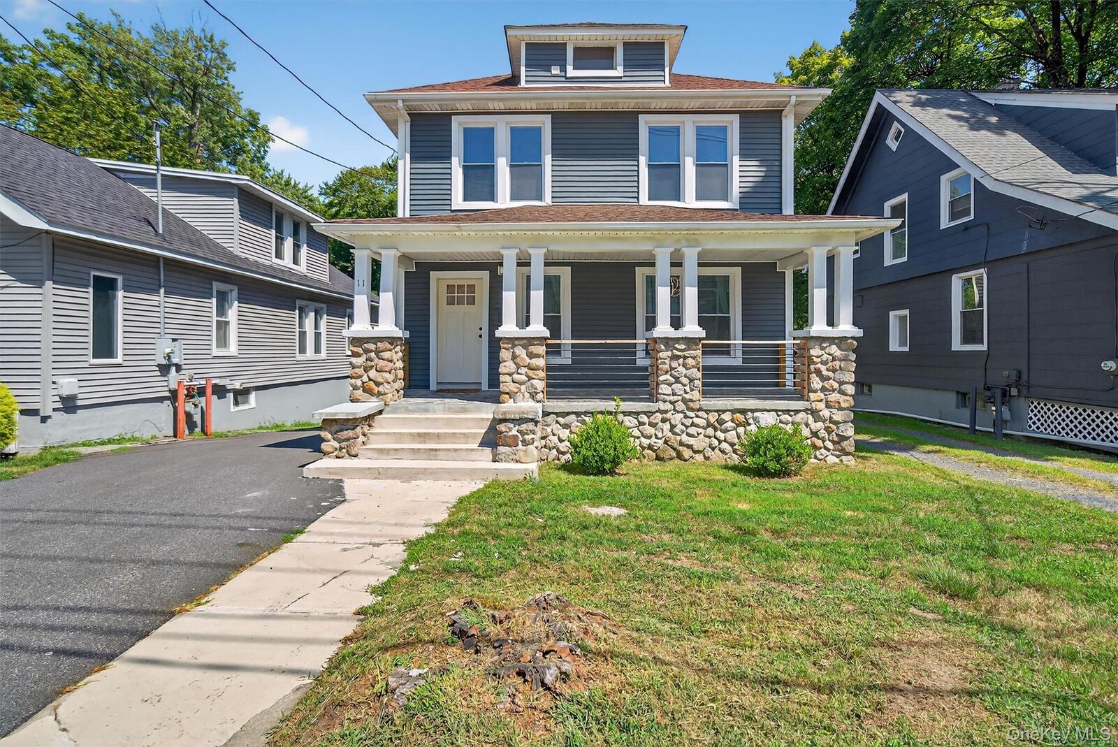 Property Photo:  11 Dolson  NY 10940 