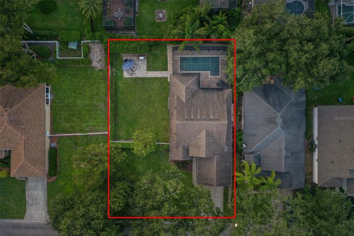 Property Photo:  816 Lakeworth Circle  FL 32746 