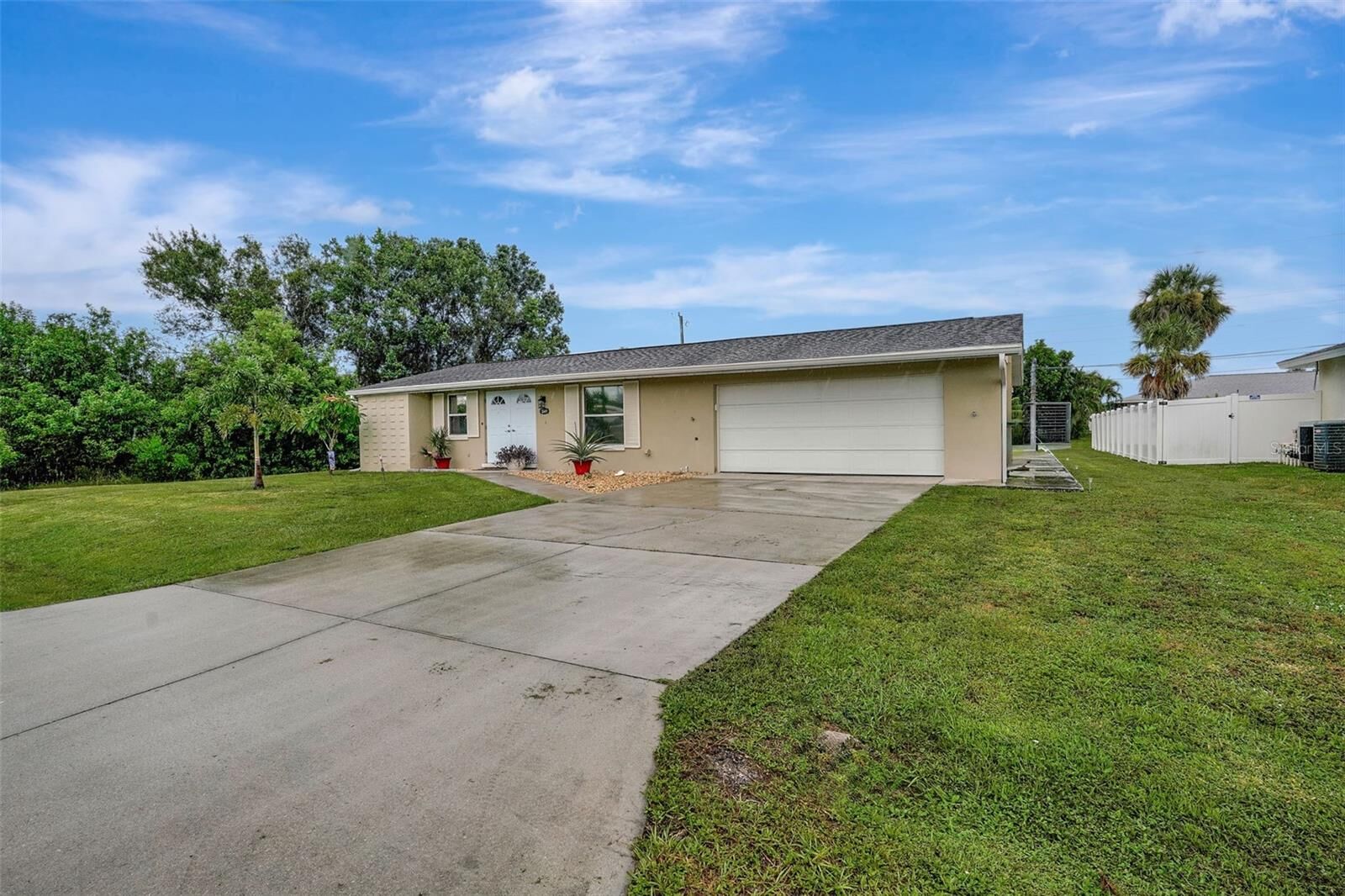 Property Photo: 249 Seminole Boulevard NW FL 33952