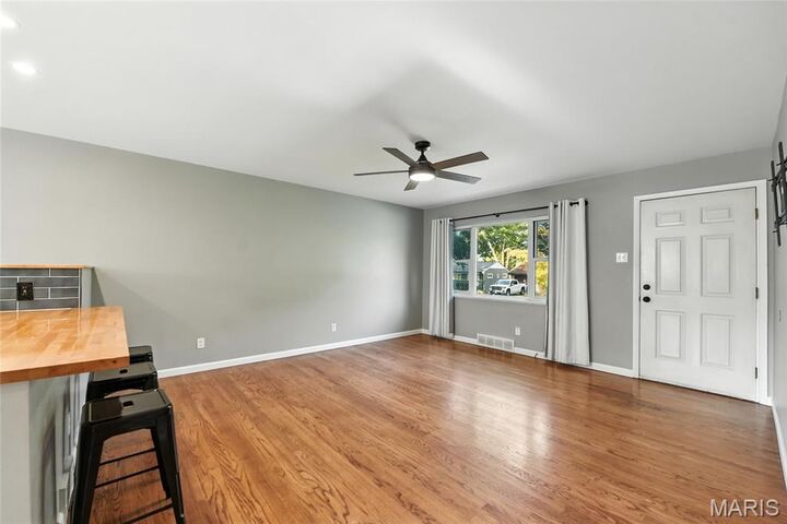 Property Photo: 4330 Martyridge Court MO 63129