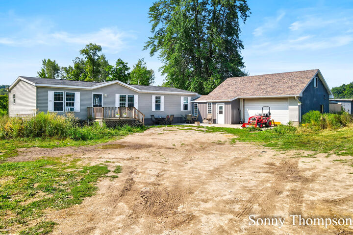 Property Photo: 6831 190th Avenue MI 49346