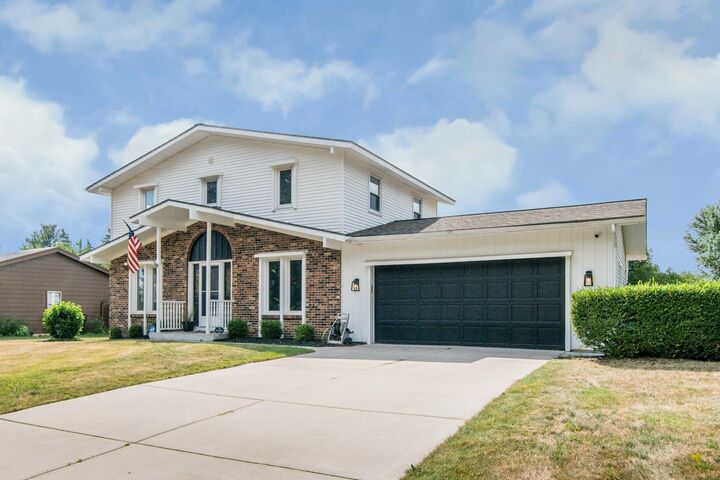 Property Photo: 3050 Winesap Drive NE MI 49525