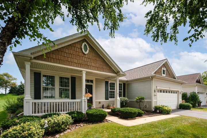 Property Photo:  12966 Oak Grove Drive  IL 60142 