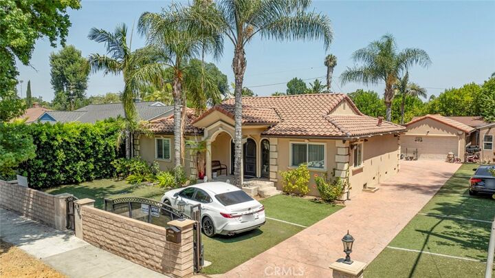 Property Photo:  4710 Ventura Canyon Avenue  CA 91423 