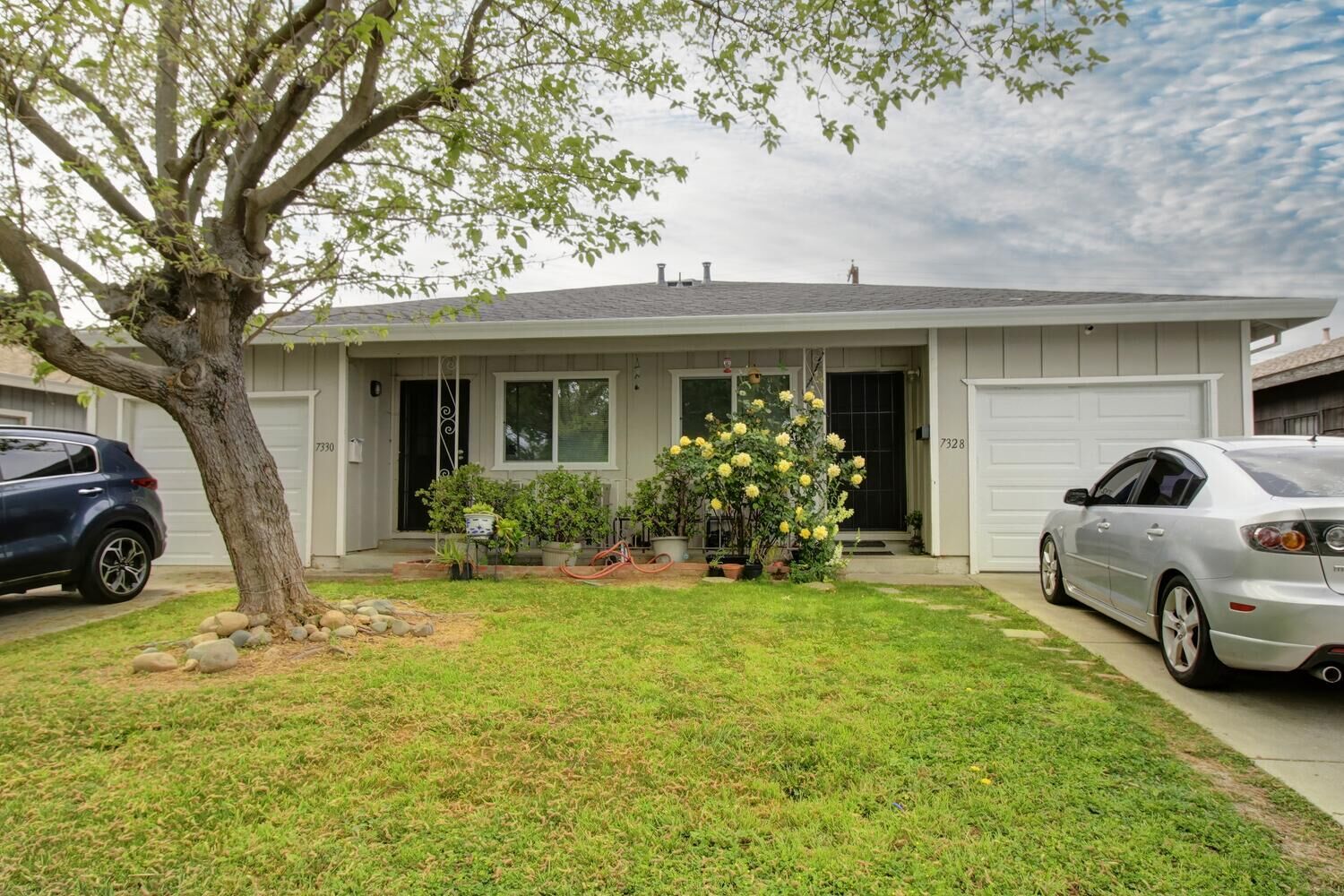 Property Photo: 7328 Arleta Court CA 95823
