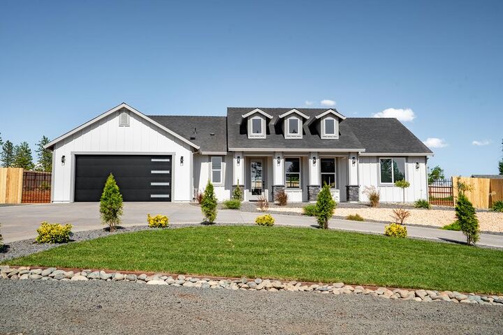 Property Photo: 5970 Sylvan Court CA 95969