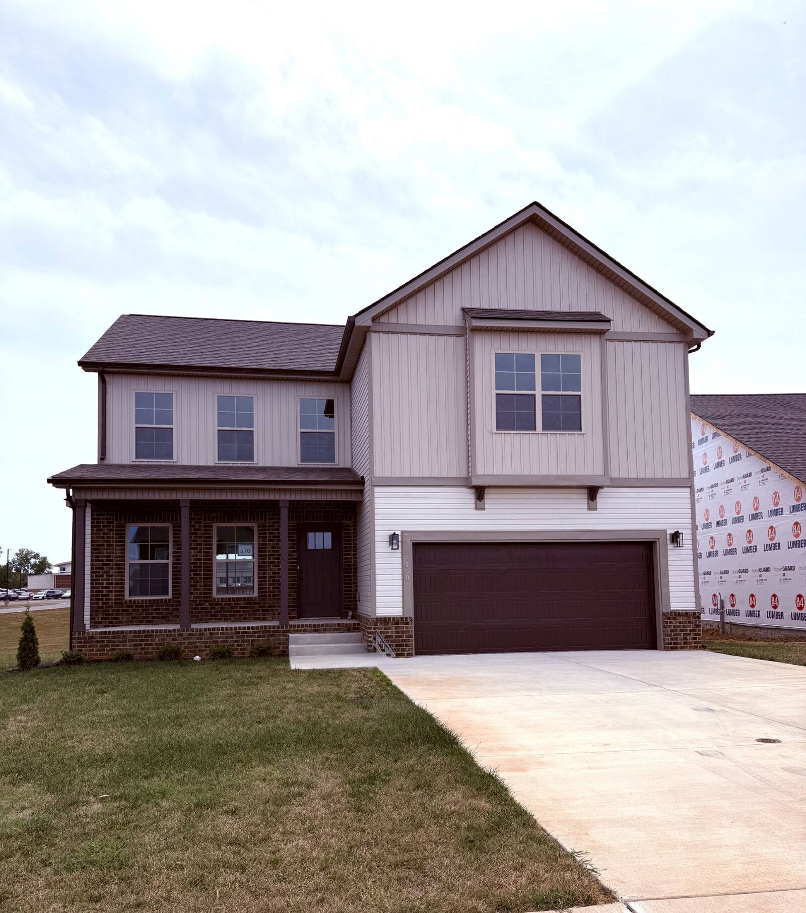 Property Photo: 1060 Cherry Blossom Ln TN 37040