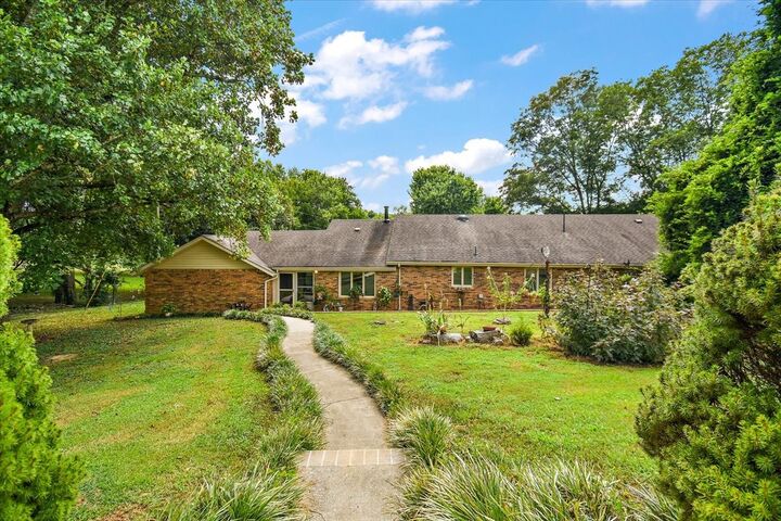 Property Photo:  264 Puncheon Camp Rd  TN 37020 
