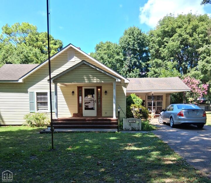 Property Photo: 104 W 7th AR 72438