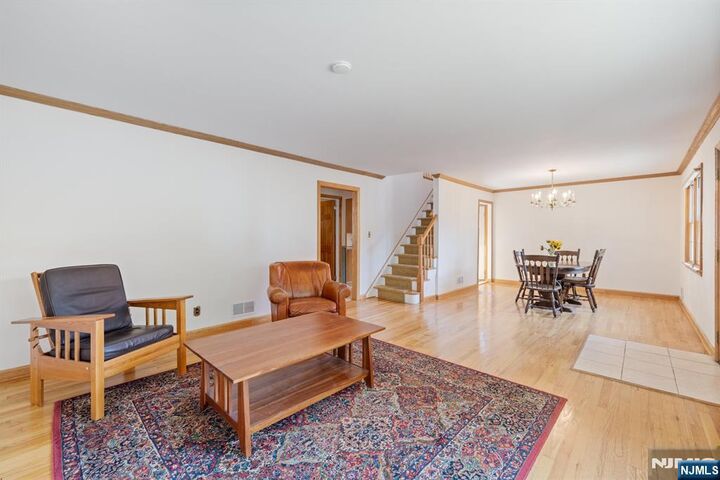 Property Photo:  25 Lyon Road  NJ 07463 