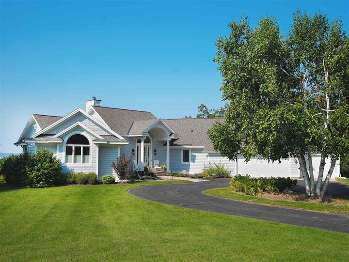 5520 Bluff Ridge  Harbor Springs MI 49740 photo