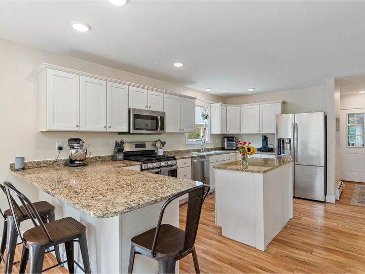 Property Photo:  7 Old Academy Street  VT 05454 