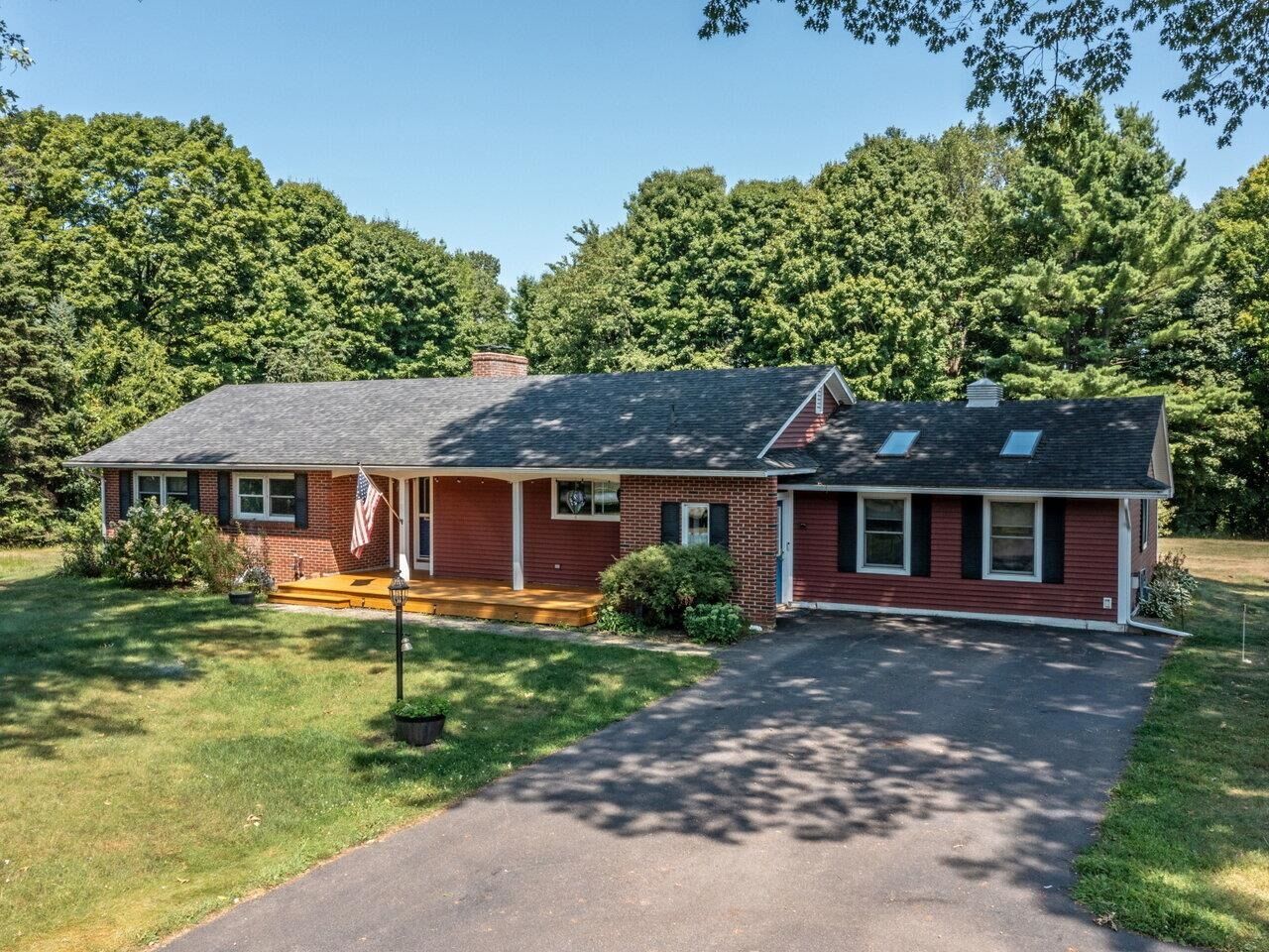 Property Photo:  694 Creek Farm Road  VT 05446 